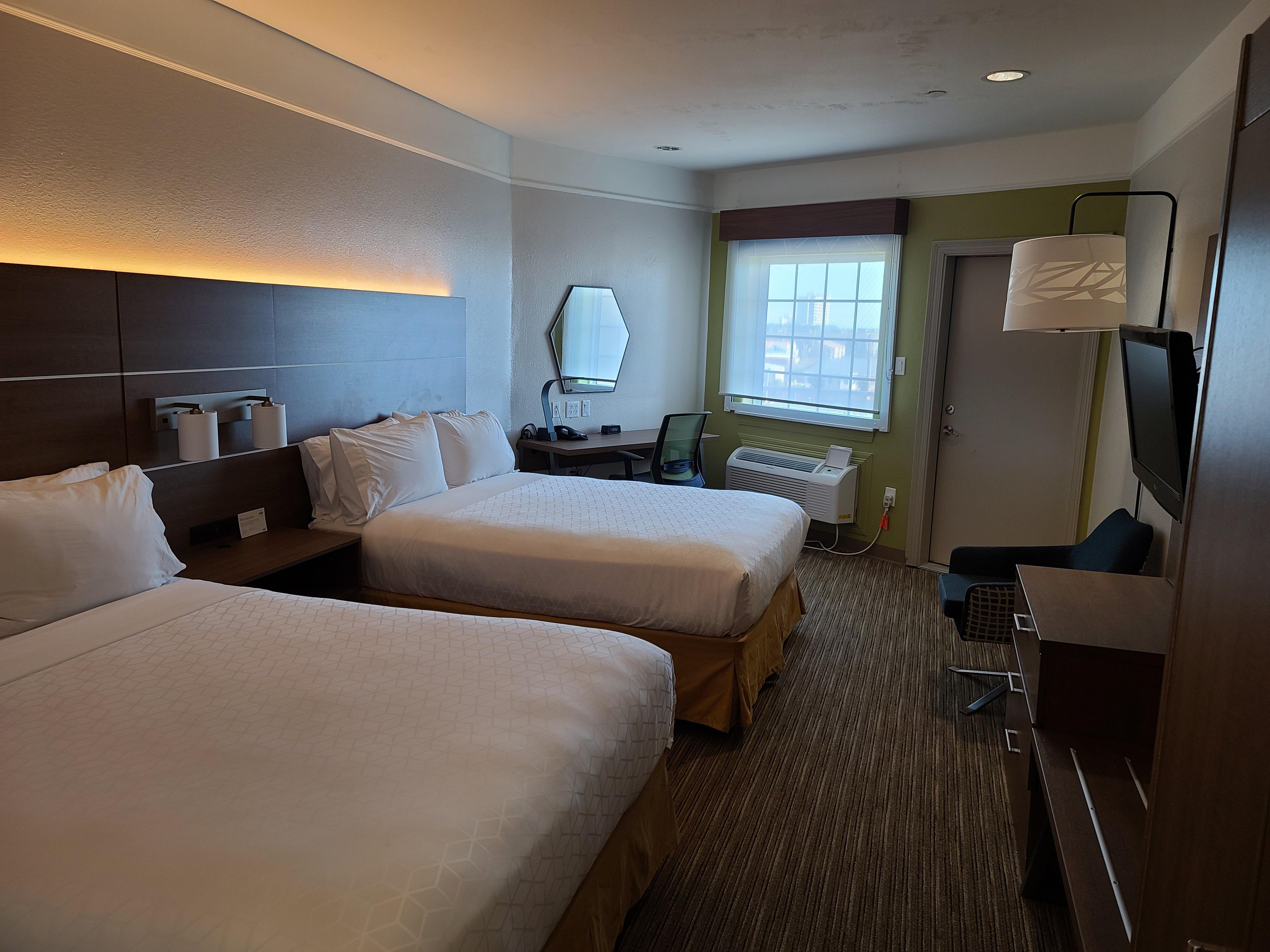 Holiday Inn Express Hotel Galveston West-Seawall By Ihg Bagian luar foto