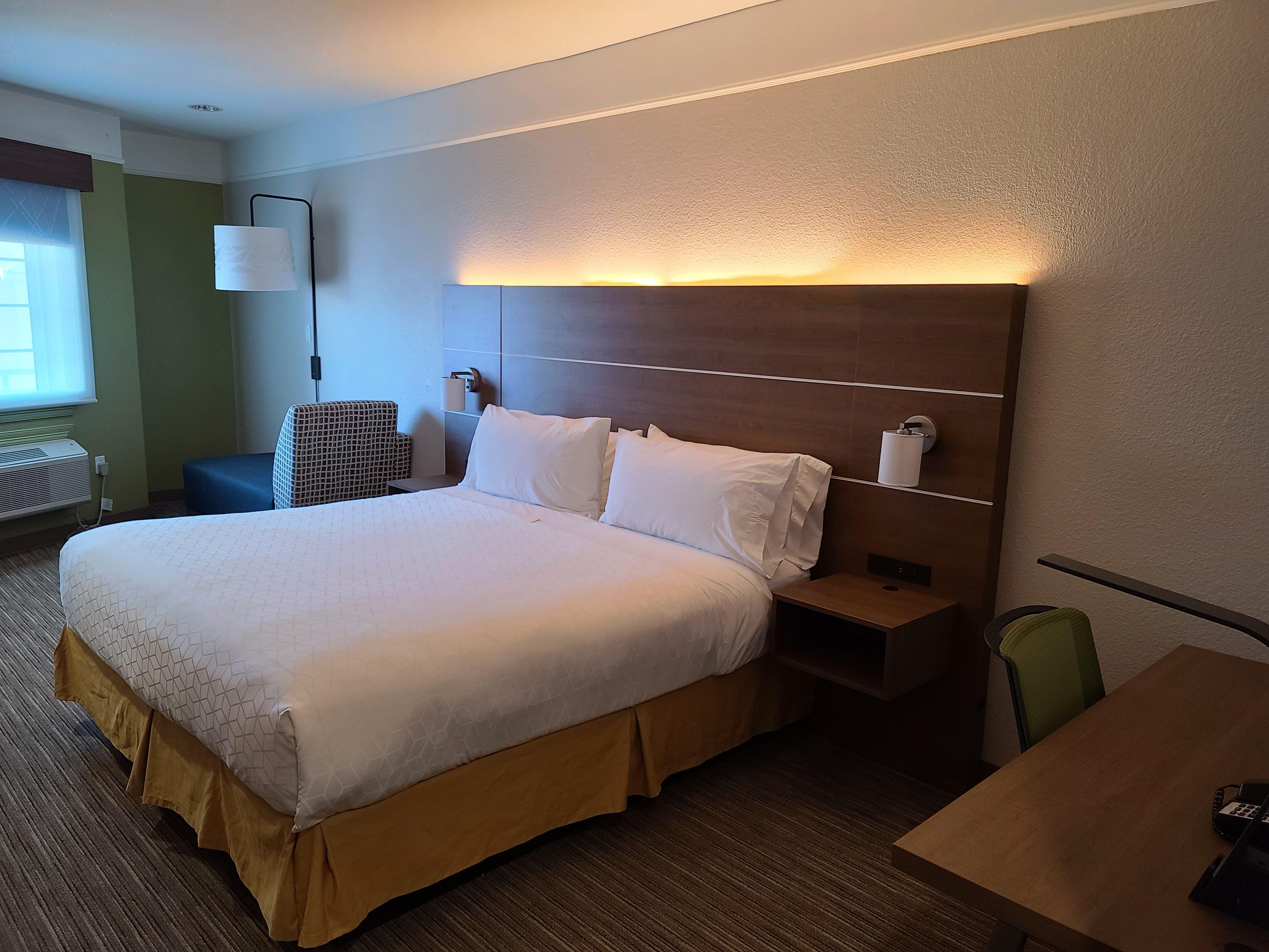Holiday Inn Express Hotel Galveston West-Seawall By Ihg Bagian luar foto